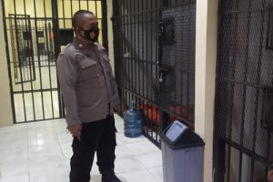 Kasat Tahti Cek Ruang Tahanan Polresta Tangerang