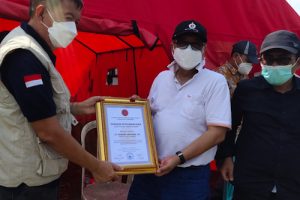 Ananta Wahana Serahkan Tenda dan Perahu Karet ke Tagana Bodhi Banten