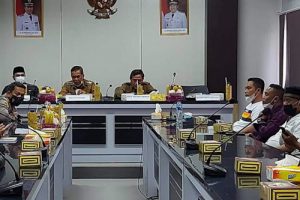 Pemkot Serang dan Warga Cilowong Musyawarah Soal Sampah Tangsel