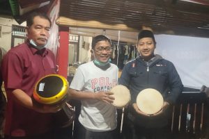 Ketua DPRD Kota Tangerang Serahkan Bantuan Peralatan Marawis