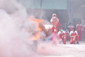 PMI Kota Tangerang dan BPBD Lakukan Simulasi Kebakaran