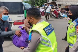 Hari Ke 8 Operasi Zebra Maung 2021, Disiplinkan Prokes dan Baksos