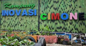 Kampung Kumuh Itu Kini Jadi Kampung Hidroponik yang Bersih dan Berinovasi