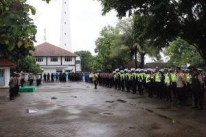 Jelang Tahun Baru 2022 Polda Banten Apel Gabungan Personil