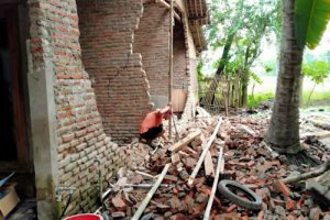 Dua Titik Dampak Gempa Banten di Kabupaten Tangerang