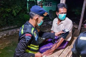 Brimob Polda Banten Berikan Layanan Kesehatan Warga Terdampak Gempa