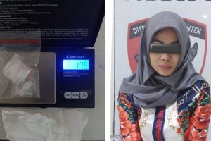 Wanita Cantik Ditangkap Gegara Narkoba