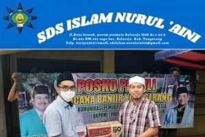 SD Islam Nuri Berikan Sembako dan Pakaian Layak Pakai Korban Banjir Serang