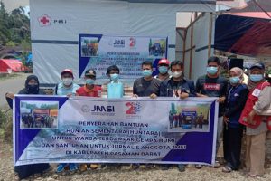 JMSI Serahkan Donasi Bagi Korban Gempa Sumbar