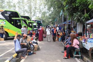 Jelang Idul Fitri Penumpang Terminal Poris Plawad Mulai Melonjak