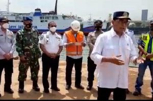 Pengoperasian Pelabuhan Indah Kiat Urai Kepadatan Kendaraan di Pelabuhan Merak