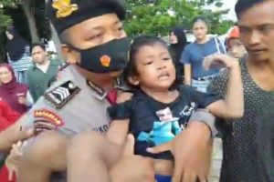 Anak Tenggelam di Kolam Renang Diselamatkan Personil Ditpamobvit Polda Banten