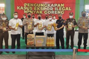 Polri Gagalkan Delapan Kontainer Minyak Goreng Siap Ekspor ke Timor Leste