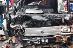 Satu Meninggal Laka Lantas Empat Kendaraan di Serang