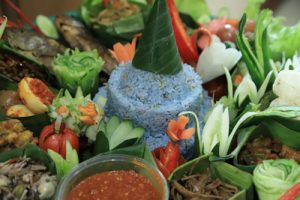 Nasi Segambreng Ala Istri Wali Kota Tangerang