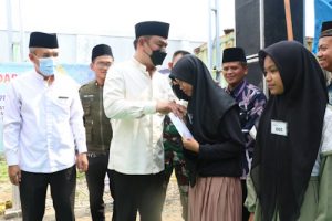 Wabup Tangerang Hadiri Sunatan Massal di Jambe