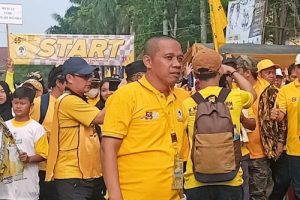H. Jaenal Abidin Ajak Sahaja dan Relawan Jalan Sehat HUT Partai Golkar