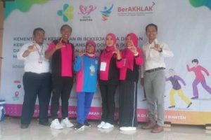 PT. Yakult Indonesia Persada Dukung Sosialisasi Screening Lansia