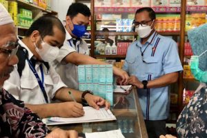 Polda Banten Bareng BPOM Awasi Obat Sirup di Apotek dan Toko Obat