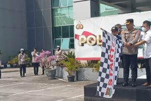 Wakapolres Kota Tangerang Lepas Bantuan Logistik Daerah Terpencil Gempa Cianjur