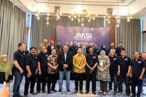 Wagub Emil Dardak Hadiri Pelantikan Pengurus JMSI Jatim
