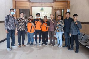 TAPAL Serahkan Surat Keberatan Penetapan UMK Ke Gubernur
