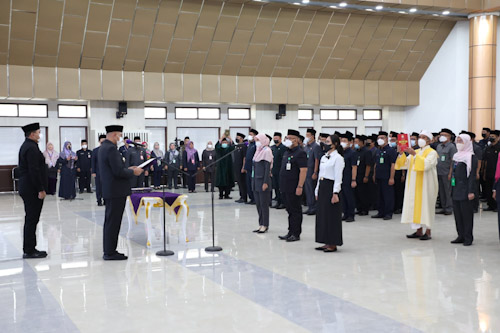 Bupati Tangerang Lantik dan Ambil Sumpah Jabatan Fungsional dan PNS