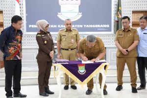 Pemkab Tangerang Hibahkan Dua Bidang Aset TPU Ke Tangsel