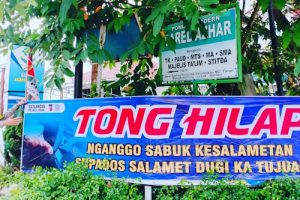Sat Lantas Polres Lebak Pasang Spanduk Operasi Keselamatan Maung 2023 Pakai Bahasa Daerah