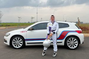 NuroRatu Promosikan Batik Tangerang Ke Dunia Otomotif
