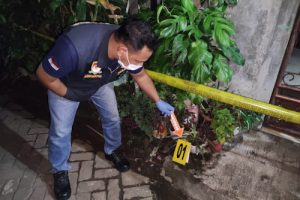 Warga Rajeg Temukan Bungkusan Berisi Amunisi