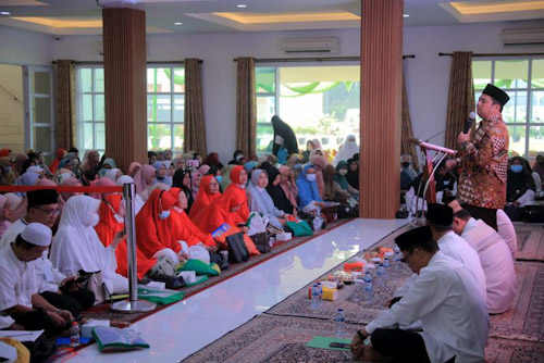 Wali Kota Tangerang: Saling Jaga Sesama Jemaah Haji