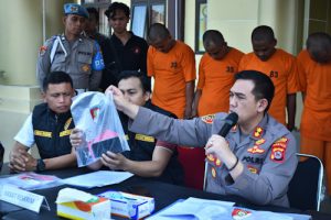Berkedok Debt Collector, Empat Pelaku Perampas Ranmor Diamankan