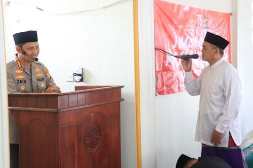 Jumat Keliling Di Cipondoh, Kapolres Pesan Waspada Curanmor