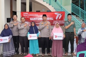 Hari Bhayangkara ke 77,  Ribuan Paket Sembako Disebar di Slum Wilkum Polres Metro Tangerang Kota