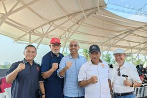 Ketua KONI Kabupaten Tangerang Dampingi Ketua KONI Banten Hadiri Pertandingan Terakhir Sotball Putri Pra PON