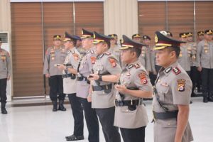 Kepala SPN Polda Banten dan Dua Kapolres Diganti