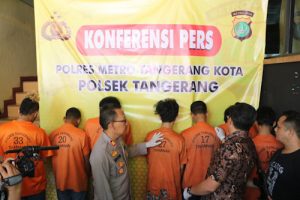 Tak Terima Ditegur Pesta Miras, Kepala Satpam Dihantam Konblok Pelaku Ditangkap