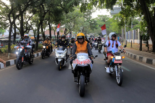 Wakil Wali Kota Tangerang Nyoride Pakai Motor Listrik Lokal