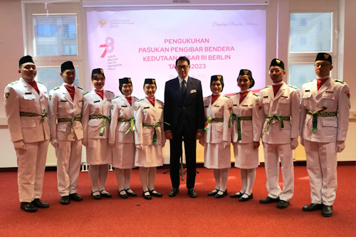 Dikukuhkan Duta Besar, Ini Profil Paskibra Indonesia di Berlin