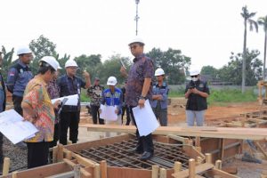 Arief Minta Kontraktor Percepat Pembangunan Sport Center
