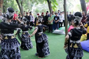 Arief dan Sachrudin Hadiri Festival Mookevart