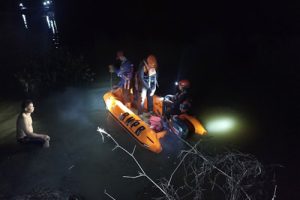 Anak Tenggelam Di Kali Cimanceuri Masih Dicari