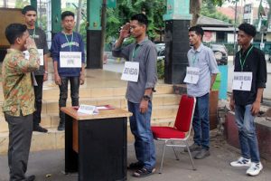 Teater Sinar Lilin Aksi Teatrikal “Jangan Ganggu Anakku” di Kampus UNJ