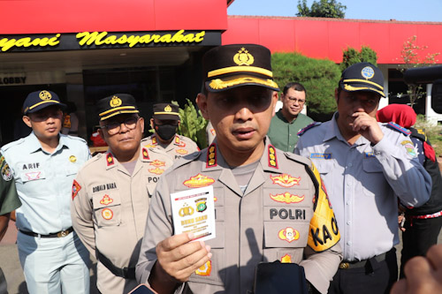 Polisi di Kota Tangerang Dibekali Buku Saku Pengamanan Pemilu dan Netralitas Anggota Polri di Pemilu 2024