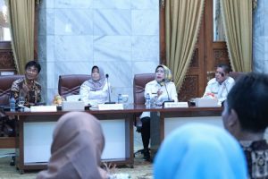 Dadi Suryadi Disahkan Jadi Dirut BPR Serang, Diminta Tingkatkan Kinerja