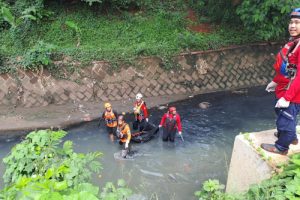Anak Terseret Arus Saluran Air Ditemukan Meninggal