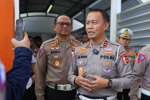 Kakorlantas Polri Tinjau Kesiapan Comand Center KM 188 Cipali