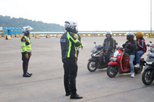 Pastikan Arus Balik Mudik Lancar, Polda Banten Kawal Pemudik
