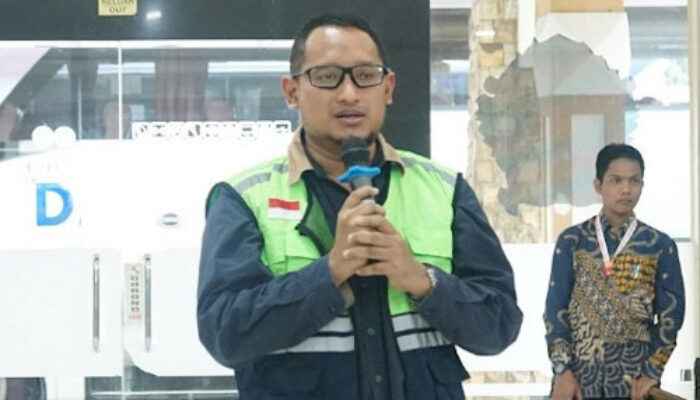 Garuda Indonesia Minta Maaf dan akan Bayar Kompensasi Keterlambatan Penerbangan Jemaah Haji